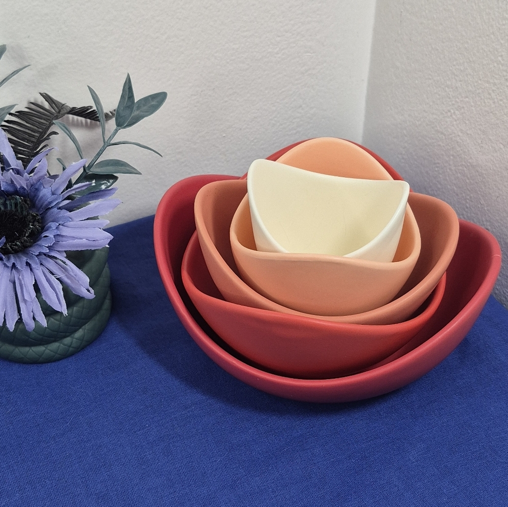 Notakia Ceramic Lotus Nesting/Prep/Mixing/Serving Bowls - Set of 5